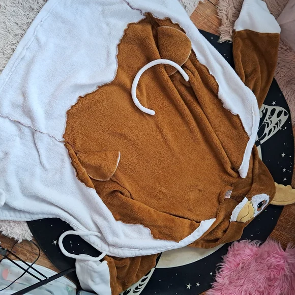 SOLD! Men's Gizmo Frm Gremlins Hooded Robe- Limited Edition - Picture 9 of 13